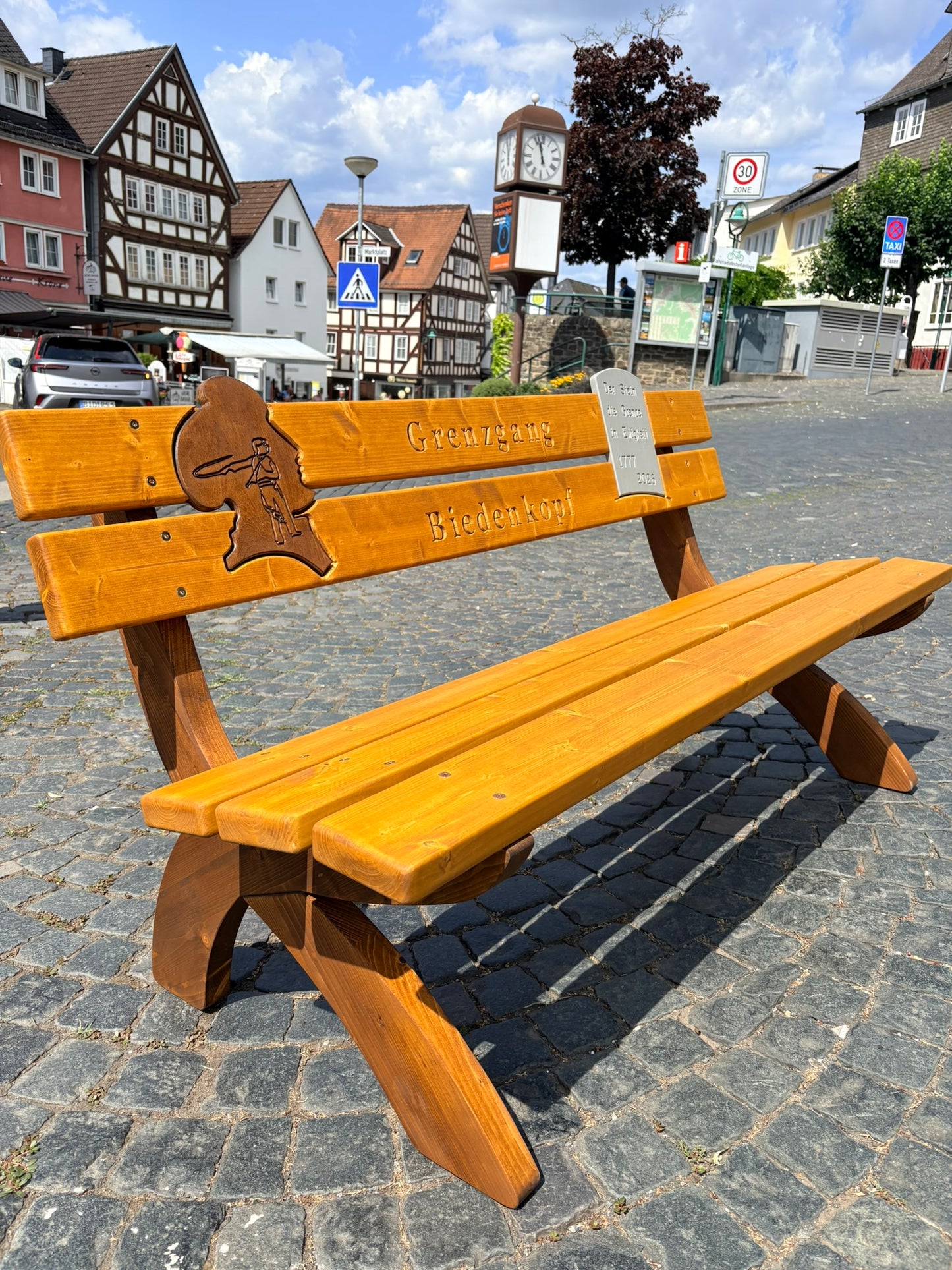Gartenbank Yuna – Sonderedition Grenzgang
