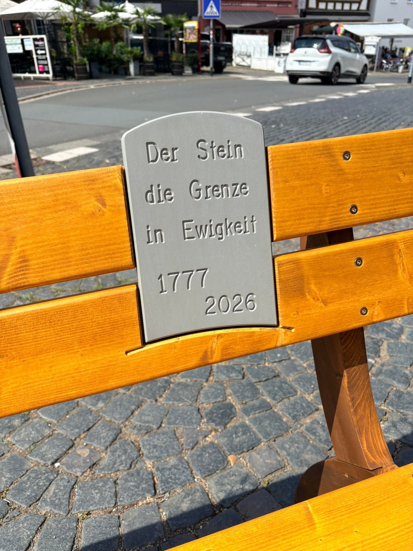 Gartenbank Yuna – Sonderedition Grenzgang